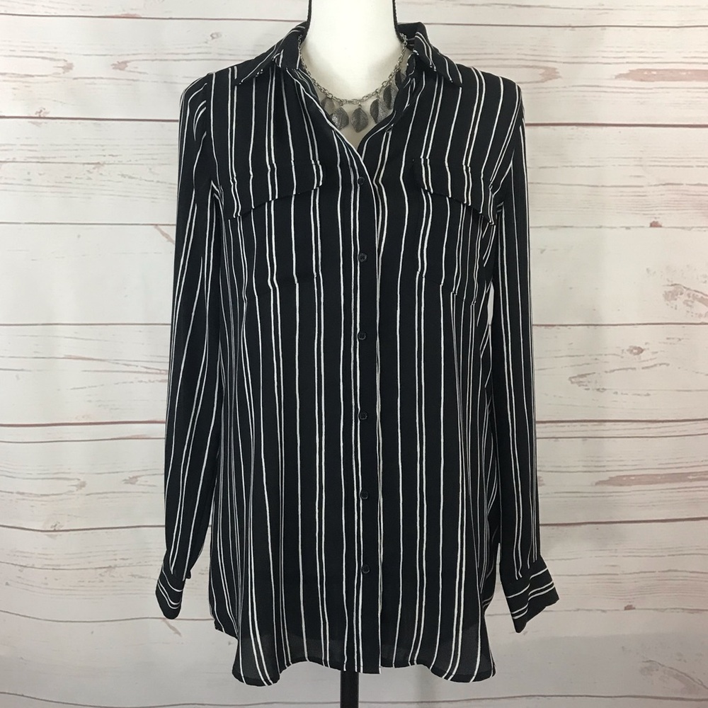 Women's Black & White Long Sleeve Shirt